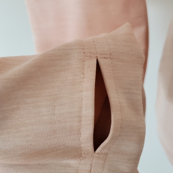 Reebok Mockneck blush pink shirt - Picture 4 of 6